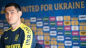 Ukrainian national football team's midfielder Taras Stepanenko looks on during a press conference ahead of a training session at the Slovenian National Football Center in Brdo pri Kranju on May 6, 2022. (Photo by Jure Makovec / AFP)