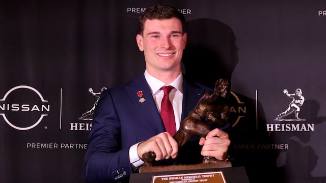 The Heisman Trophy ceremony is about to get underway. Let’s take a look at what the winner receives.