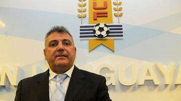 El presidente de la Asociación Uruguaya de Fútbol se aventó la puntada de declarar que no debieron asistir a la Copa América Centenario porque era un torneo arreglado para que lo ganara México. La declaración se dio después de que su seleccionado fue vencido 3-1 por la escuadra mexicana en el primer partido de ambos en el torneo. Tras la vapuleada que recibió el Tri ante Chile 7-0, Don Wilmar quedó en ridículo.