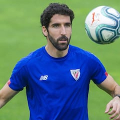 Raúl García cree que no tiene sentido poner una fecha para volver a jugar al fútbol