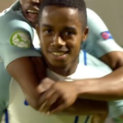 Ryan Sessegnon, el prometedor lateral que interesa al Madrid