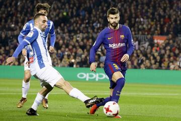 Piqué against Espanyol in the Copa del Rey.