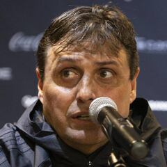 Hoyos quiere transmitir al Atlas lo aprendido en el Barcelona