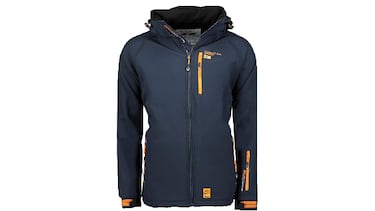 No es Helly Hansen, pero esta chaqueta de Geographical Norway se ha convertido en el fichaje estrella de los hombres