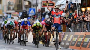 Vicenzo Nibali gana la Mil&aacute;n-San Remo 2018.