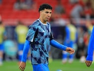 Jorge Sanchez of Cruz Azul during to the FIFA Derby of the Americas 2025 match between Cruz Azul and CR Flamengo as part of FIFA Intercontinental Cup 2025 at Ahmad Bin Ali Stadium on December 10, 2025 in Doha, Qatar.