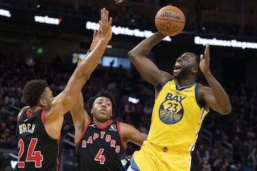 Curry and Paul go head-to-head as Warriors and Suns meet