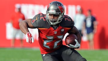 Doug Martin suspendido cuatro partidos por doparse