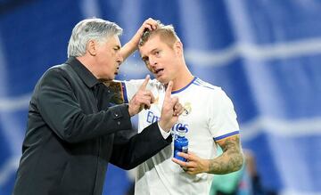 Kroos, con Ancelotti.