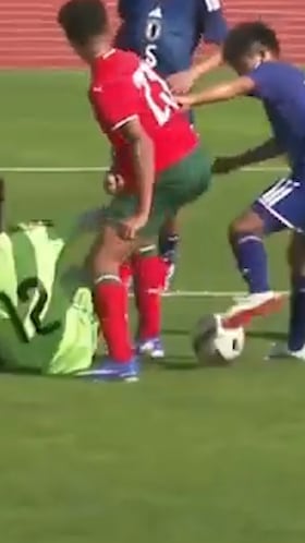 Se viene un terremoto futbolístico: la locura de tacón que inventó el hijo de Cristiano y que ya es viral