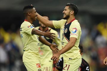 durante el partido America vs Tijuana, correspondiente a la Semifinal de la Copa MX, Torneo Clausura 2019, en el Estadio Azteca.

during the game America vs Tijuana Corresponding Semifinal Copa MX, Torneo Clausura 2019, at Azteca Stadium.