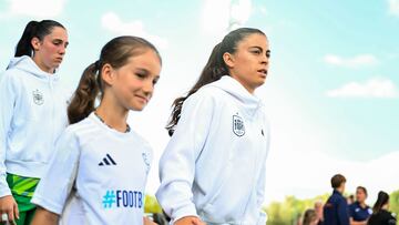 MARIJAMPOL, LITHUANIA - JULY 18: Spain captain Judit Pujols leads her side onto the pitch before the UEFA Women's Under-19 Championship 2023/2024 Finals Group B match between Netherlands and Spain at Futbolo stadionas Marijampolje on July 18, 2024 in Marijampol, Lithuania. (Photo by Tyler Miller - Sportsfile/UEFA via Getty Images)