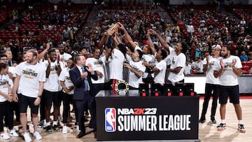 LAS VEGAS, NV - JULY 17: The Portland Trail Blazers receive the 2022 Summer League championship trophy after the game against the New York Knicks during the 2022 Las Vegas Summer League on July 17, 2022 at the Thomas & Mack Center in Las Vegas, Nevada