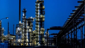 Precios del barril de petr¨®leo Brent y Texas hoy, 10 de enero: ?cu¨¢nto cuesta y a cu¨¢nto se cotiza?