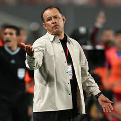 Juan Reynoso: “Con Martín Anselmi el Cruz Azul está en buenas manos”