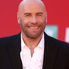 Who wasn’t included in the ‘In Memoriam’ tribute introduced by John Travolta?