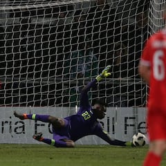 El descenso del Deportivo no reduce la lluvia de mundialistas