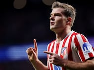 Sorloth celebró así uno de sus goles al Brujas.