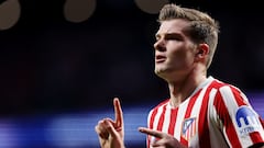 En la mesa de Luis, Gárate, Manolo, Vieri, Falcao…