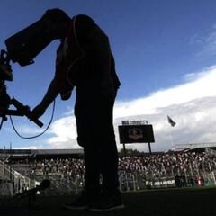 Aprueban proyecto para transmitir fútbol chileno en TV abierta