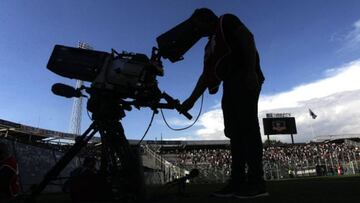 Aprueban proyecto para transmitir fútbol chileno en TV abierta