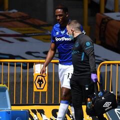 "Yerry Mina sufre un problema muscular, no se recuperó bien"