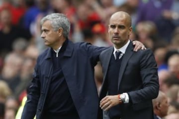 Mourinho y Guardiola al final del partido.