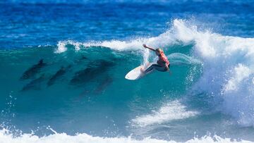 MARGARET RIVER, WESTERN AUSTRALIA, AUSTRALIA - APRIL 21: Gabriela Bryan of Hawaii surfs in the Final at the Western Australia Margaret River Pro on April 21, 2024 at Margaret River, Western Australia, Australia. (Photo by Aaron Hughes/World Surf League)