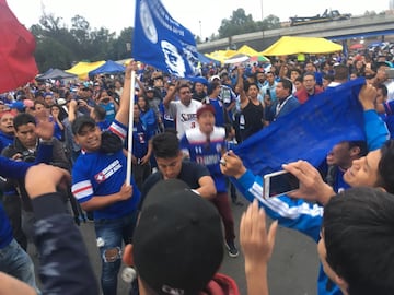 En el duelo más esperado de la jornada 3, el ambiente ya se empieza a sentir en el 'Coloso de Santa Úrsula'.