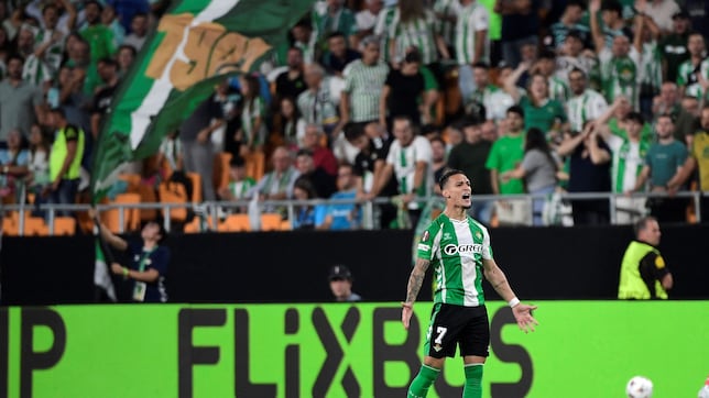 Antony salva un punto de oro