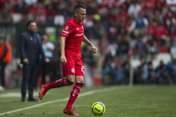 Salinas se mantuvo en la conversación entre aficionados y expertos, quienes lo consideraban como candidato para la Selección Mexicana.