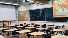 Roberto, el profesor del instituto al que hicieron un ‘contrato indefinido’ de cuatro días: “Pensé que había cumplido un sueño”