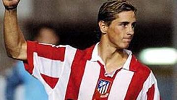 <b>TÍTULOS INTERNACIONALES.</B> Esta será la primera vez que un club de fútbol de Primera División luzca impreso en su camiseta el título de una película. El primer film que anunciarán los rojiblancos será 'Dos policías rebeldes'.