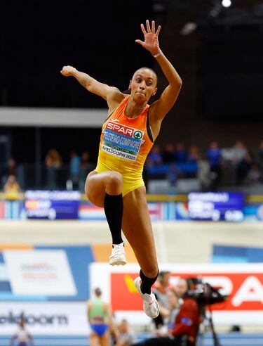 La atleta española del triple salto se impone en los Europeos de Apeldoorm con un salto de 14,37 metros.