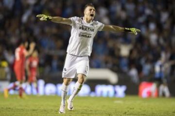 El arquero brasileño de los Gallos Blancos es uno de los estandartes del equipo, será clave en las aspiraciones de los queretanos. 