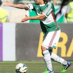 En Palmeiras aún no definen la renovación de Valdivia