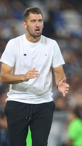Monterrey's Argentine head coach Nicolas Sanchez gives instructions to his players during the Liga MX Clausura match between Monterrey and Queretaro at BBVA Stadium at Monterrey, Mexico, on March 4, 2026. (Photo by Julio Cesar AGUILAR / AFP)