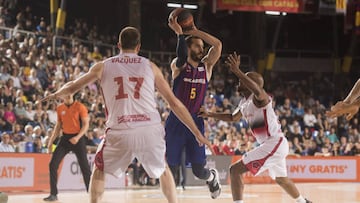 Pau Ribas, del Barcelona, frente a Fran V&aacute;zquez, del Tecnyconta Zaragoza.