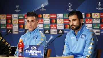 14/02/17 PREVIA PARTIDO CHAMPIONS LEAGUE OCTAVOS IDA
REAL MADRID - NAPOLES
RUEDA DE PRENSA MAURIZIO SARRI ENTRENADOR ALBIOL Y CALLEJON JUGADORES