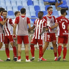 COVID: un positivo confirmado y otro posible en el Almería