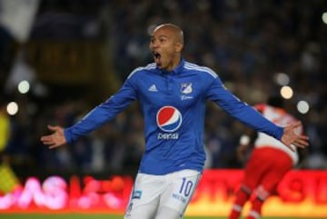 Millonarios se quedó con el clásico. 