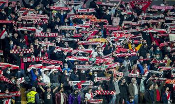 09/02/22 PARTIDO DE COPA DEL REY Semifinal IDA  RAYO VALLECANO - REAL BETIS  SEGUIDORES