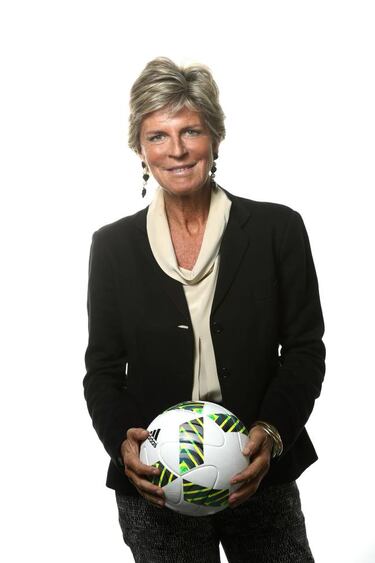 Evelina, una esquiadora en FIFA