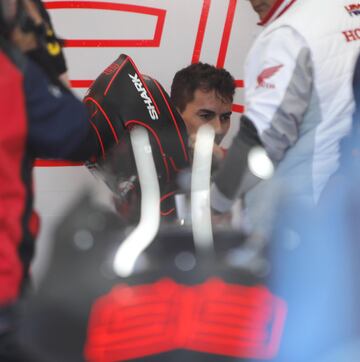 Jorge Lorenzo en el box de Honda. 