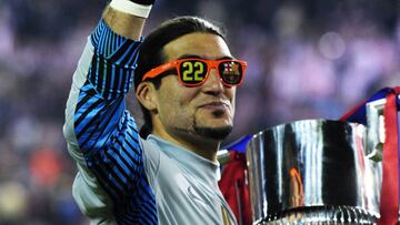 Pinto celebra la Copa del Rey.