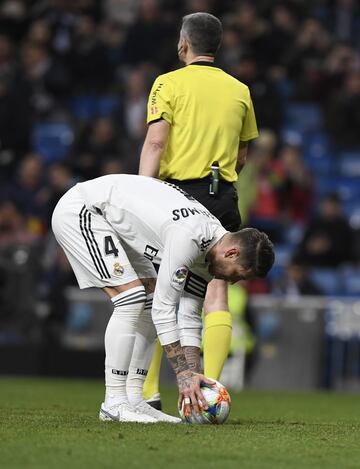 Sergio Ramos marcó el 2-1 de penalti.