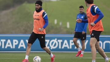 El colista Alavés no puede esperar más para reaccionar