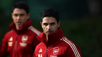 Mikel Arteta, en el último entrenamiento del Arsenal.