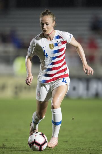 La estadounidense ha ido creciendo junto a su selección y con Utah Royals, pues es una jugadora indispensable en la zona baja de ambos equipos.