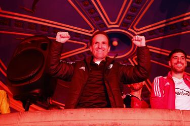 Jagoba Arrasate Elustondo, entrenador del Osasuna, en la Plaza del Castillo de Pamplona.